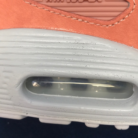 Girls Nike sneakers - Picture 3 of 10